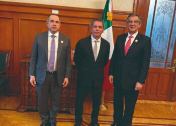 EN LA SECRETARÍA DE HACIENDA Gestiona AVA recursos para proyectos estratégicos