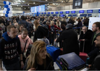 Caos por cierre de espacio aéreo