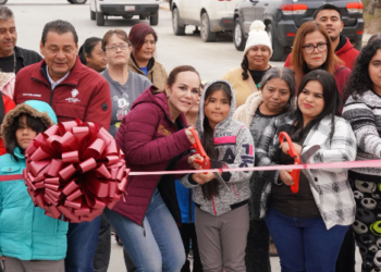 GOBIERNO DE NUEVO LAREDO REFUERZA INFRAESTRUCTURA VIAL EN LOS OLIVOS; ENTREGA CALLES PAVIMENTADAS CON CONCRETO HIDRÁULICO