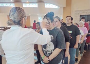 Llama la iglesia a conversión real durante Cuaresma