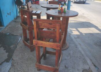 EN PLENA CUARESMA Desairan venta de mariscos