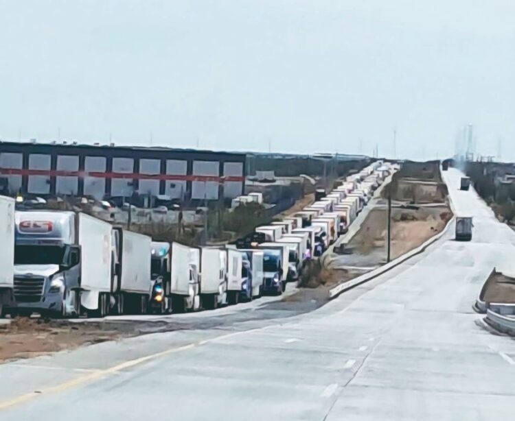 ¡OTRA VEZ! Se cae sistema en el Puente III