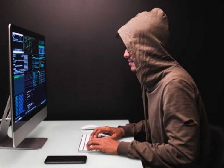 INVISIBLES Y MÁS PELIGROSOS Ciberataques en Latinoamérica