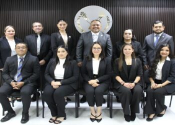 Egresa primera generación de maestría en Innovación