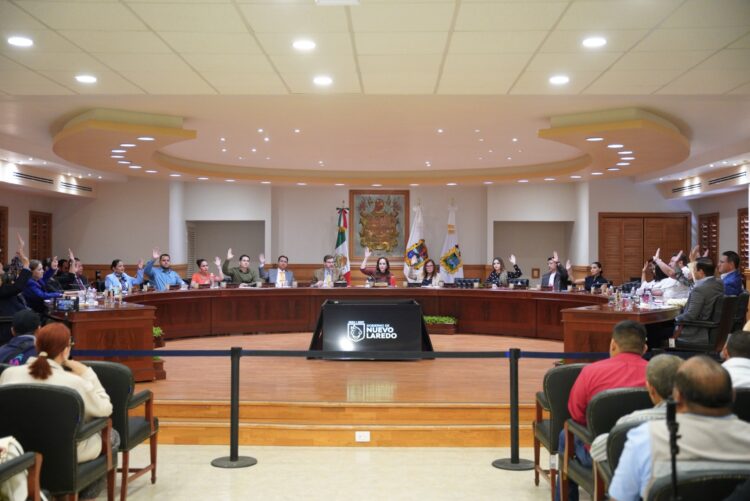 TECOS DE LOS DOS LAREDOS Aprueban comodato del Parque La Junta