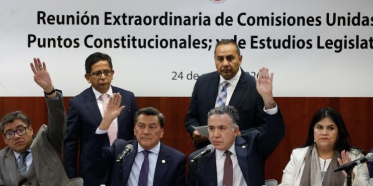 REFORMA ELECTORAL Dan legisladores ‘visto bueno’ al Plan B
