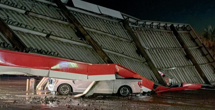 PEGA EN FRONTERA CHICA Tormenta le ‘saca la vuelta’ a NLD