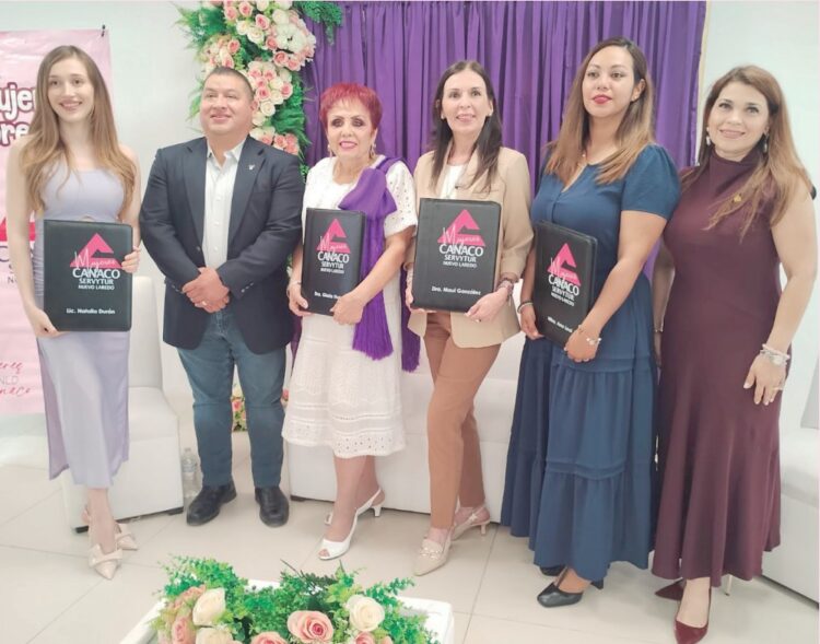 Comparten vivencias mujeres empresarias