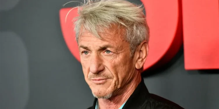 EN UCRANIA Sean Penn recibe Oscar simbólico