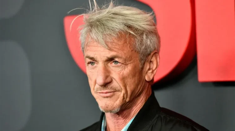 EN UCRANIA Sean Penn recibe Oscar simbólico