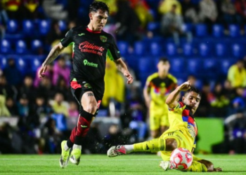 ¡América se hunde!