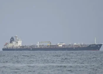 INFORMA EL NEW YORK TIMES EU permitirá que petrolero de Rusia llegue a Cuba