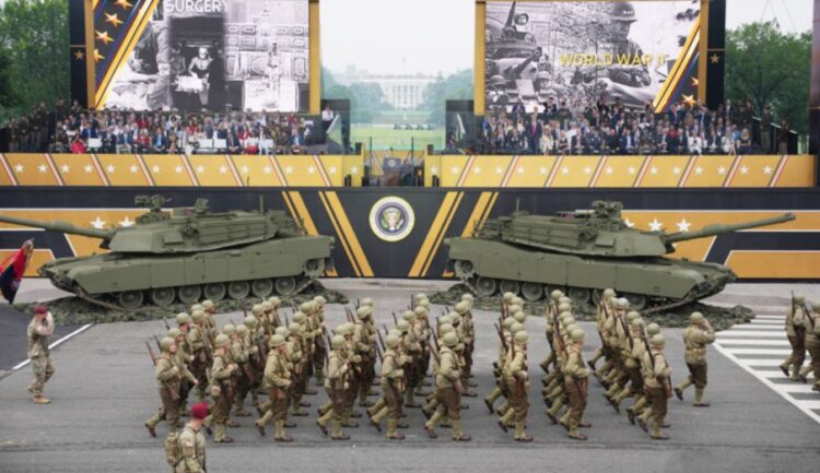 GUERRA EN IRÁN EU envía miles de infantes de Marina a Medio Oriente