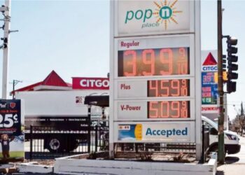 ECONOMÍA DE EU Guerra eleva precios de gasolina en EU