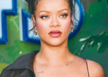 Disparan contra casa de Rihanna
