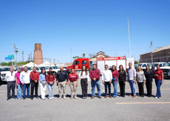 PROTECCIÓN CIVIL Y BOMBEROS Reciben 20 unidades y una apagadora nueva