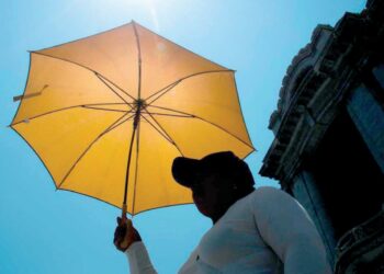 ¡INFIERNO EN MARZO!  Calorón pega con 45 °C