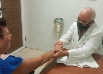 Eleva atención el IMSS a la artritis gotosa en asegurados