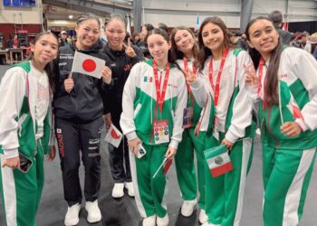 Logran bailarinas segundo lugar mundial