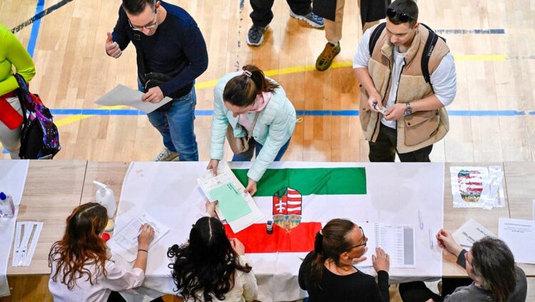 HABRÁ CAMBIO DE SISTEMA Terminan 16 años de gobierno de Viktor Orbán en Hungría