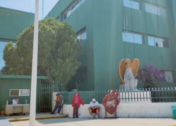 Suspende IMSS servicio jueves y viernes