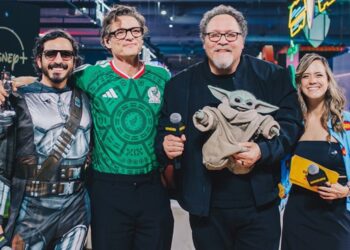 CON UN GRITO DE ‘VIVA MÉXICO’ Pedro Pascal conquista la CCXP