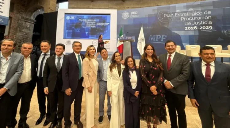 PLAN ESTRATÉGICO PARA PROCURACIÓN DE JUSTICIA Respalda Américo labor federal