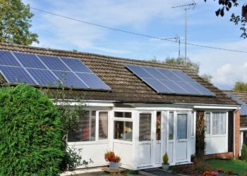 FISCALÍA GENERAL DE TEXAS Van contra empresas de paneles solares