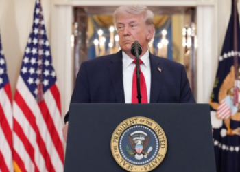 Extiende Trump alto al fuego