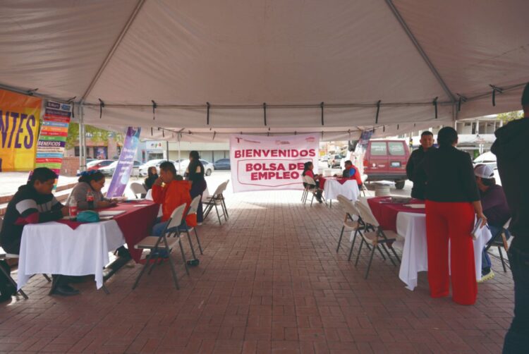 PROGRAMA MUNICIPAL Llevan empleo a la Plaza Hidalgo