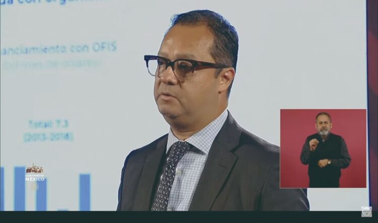 Por primera vez en la historia se reduce deuda externa