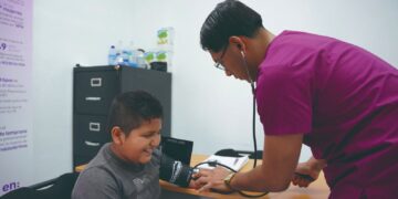 Darán atención médica gratuita a niños