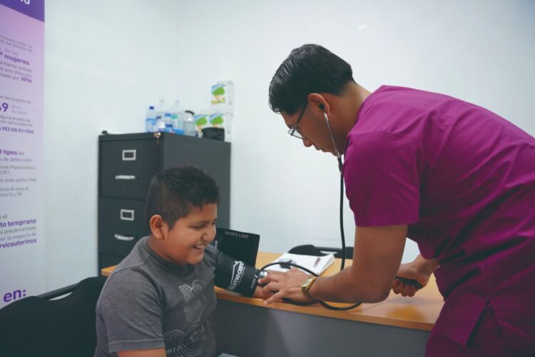 Darán atención médica gratuita a niños