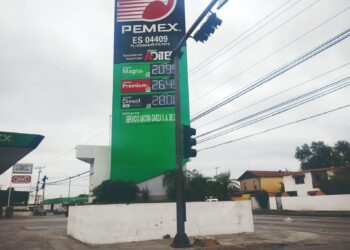 PACTAN GASOLINEROS Y GOBIERNO FEDERAL Ajustan precio al diésel
