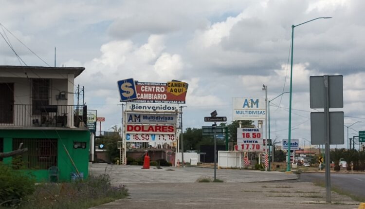 Tregua en Irán baja precio del dólar