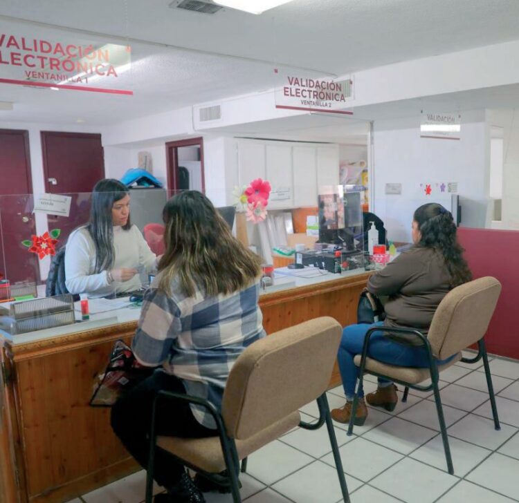 Cae 50% trámite de pasaportes