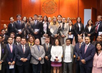 Suscriben acuerdo UAT y OAJ