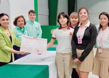 Destaca prepa municipal en evento de ciencias