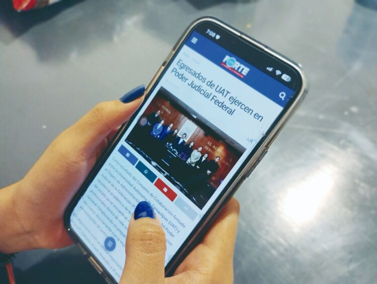 INCREMENTA USO DE INTERNET Viven mexicanos ‘pegados’ a la red