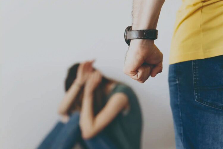 SE DISPARAN CASOS Se desata violencia doméstica