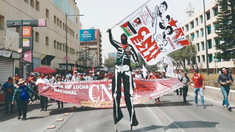 Por paro 8 estados suspenderán clases