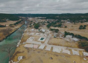 TEXAS SE REZAGA EN LA PREVENCIÓN Hay 650 mil edificios en zonas inundables