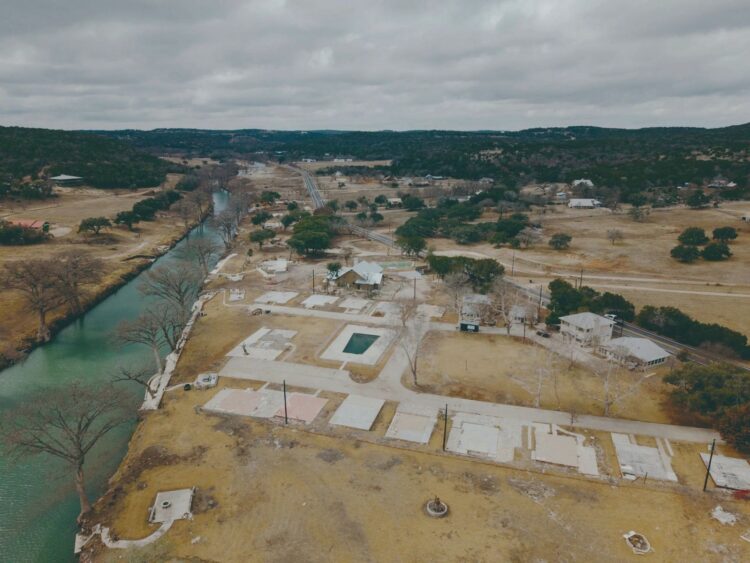 TEXAS SE REZAGA EN LA PREVENCIÓN Hay 650 mil edificios en zonas inundables
