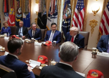 Asegura Trump que avanzan las negociaciones con Irán