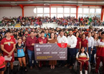 APUESTA POR EL DEPORTE Beneficia con becas deportivas a 400 atletas