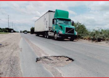 Piden transportistas repara ruta NLD-Colombia