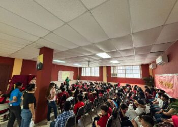 Fomentan cultura del reciclaje en primarias