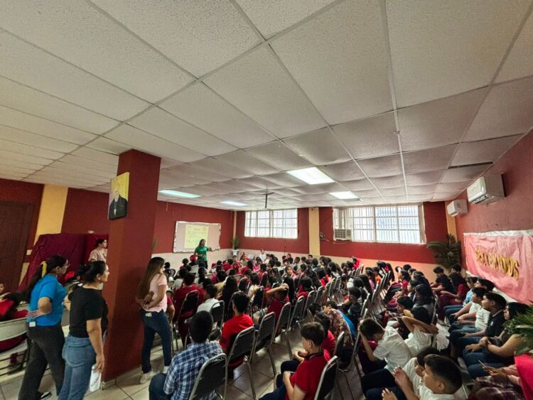 Fomentan cultura del reciclaje en primarias