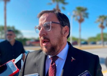 SECRETARÍA DE EDUCACIÓN  Prohíben condicionar entrega de documentos