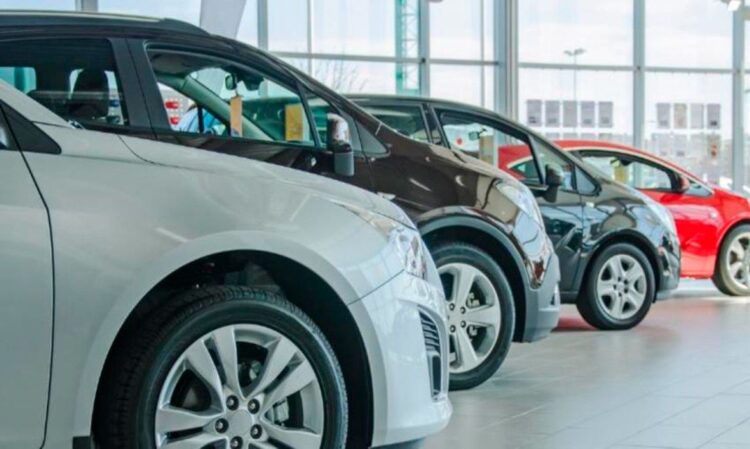 INCERTIDUMBRE EN EL MERCADO Cae venta de autos nuevos en la frontera